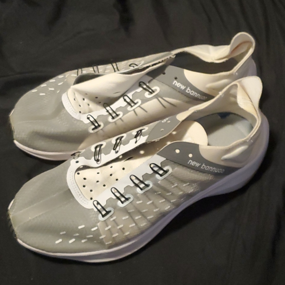 NWOT New Bannuao Sneakers 👟